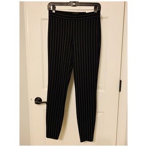 Express Mid Rise Pull On Leggings Pinstripe